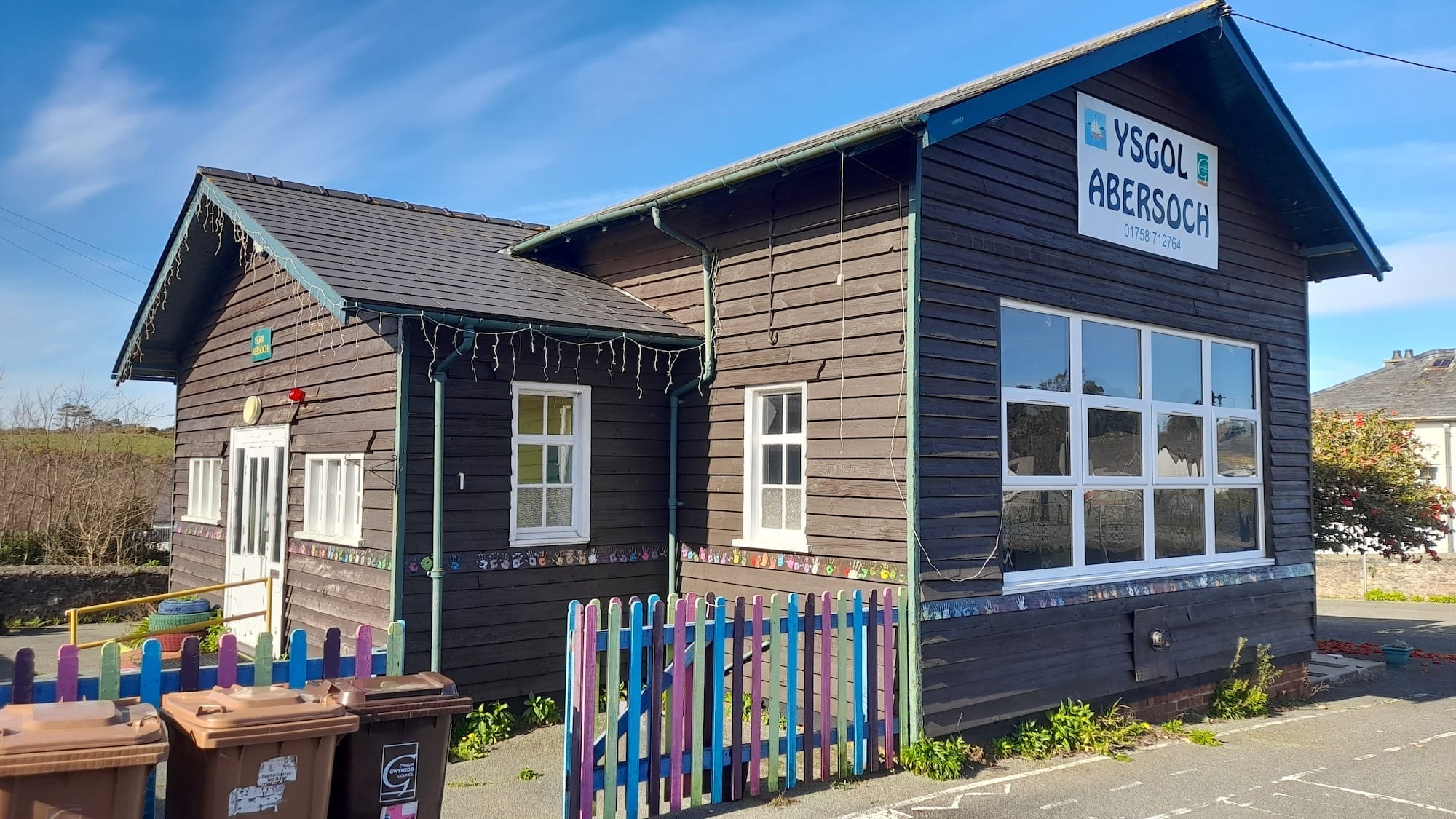 Ysgol Abersoch exterior