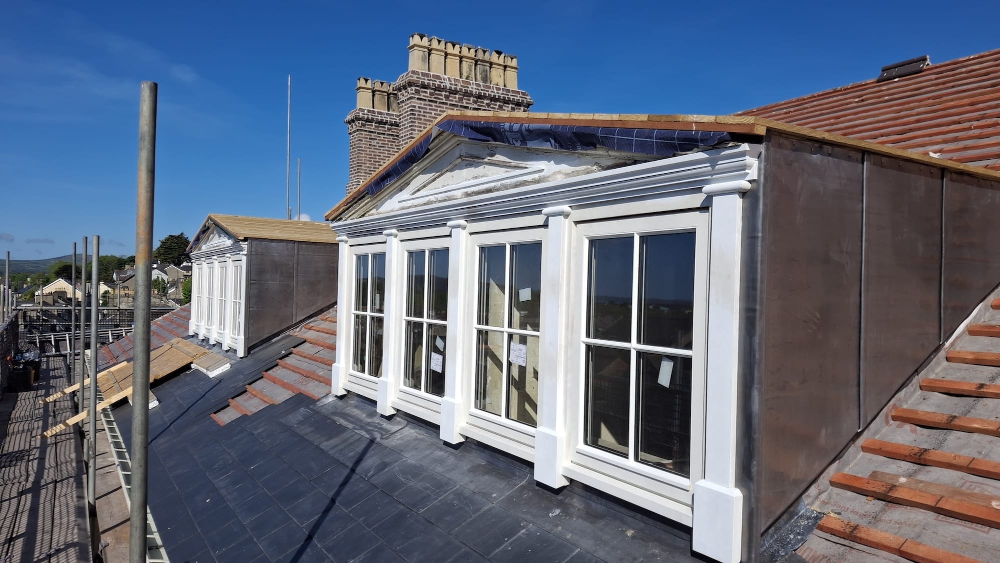 Y Tŵr new roof windows