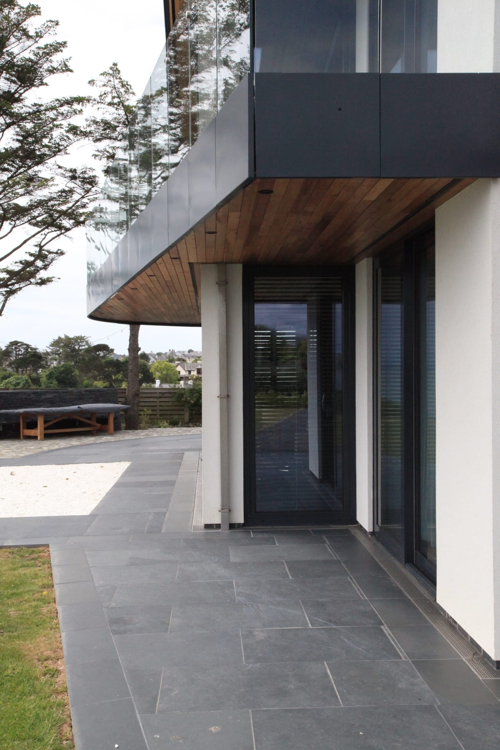 Pentraeth - overhanging balcony